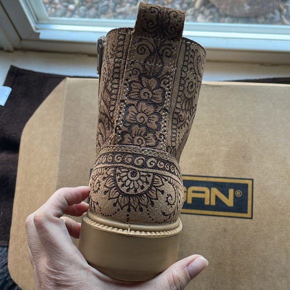 Burgan custom henna one-of-a-kind suede leather Desert Work Boots size 39/8.5 - Picture 11 of 13